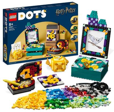 Set LEGO DOTS 41811 Set pentru biroul Hogwarts