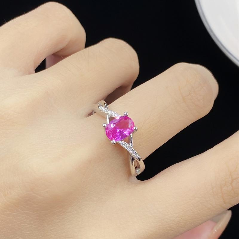 BELLA BOX Taubenei Rot Korund Simulation Smaragd Saphir Einfache Kreuz Twist Linie Temperament Zarte Offene Ring Frau