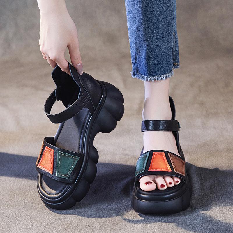 The first layer of cowhide sandals for women in the summer of 2025, the new breathable hollow ethnic style retro thick-soled muffin shoes for women