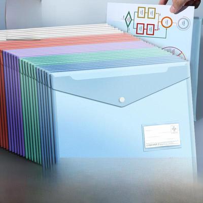 Transparente PP-Aktentasche mit Druckknopfverschluss, A4, 10 Mikron, wasserdicht, mehrfarbig.