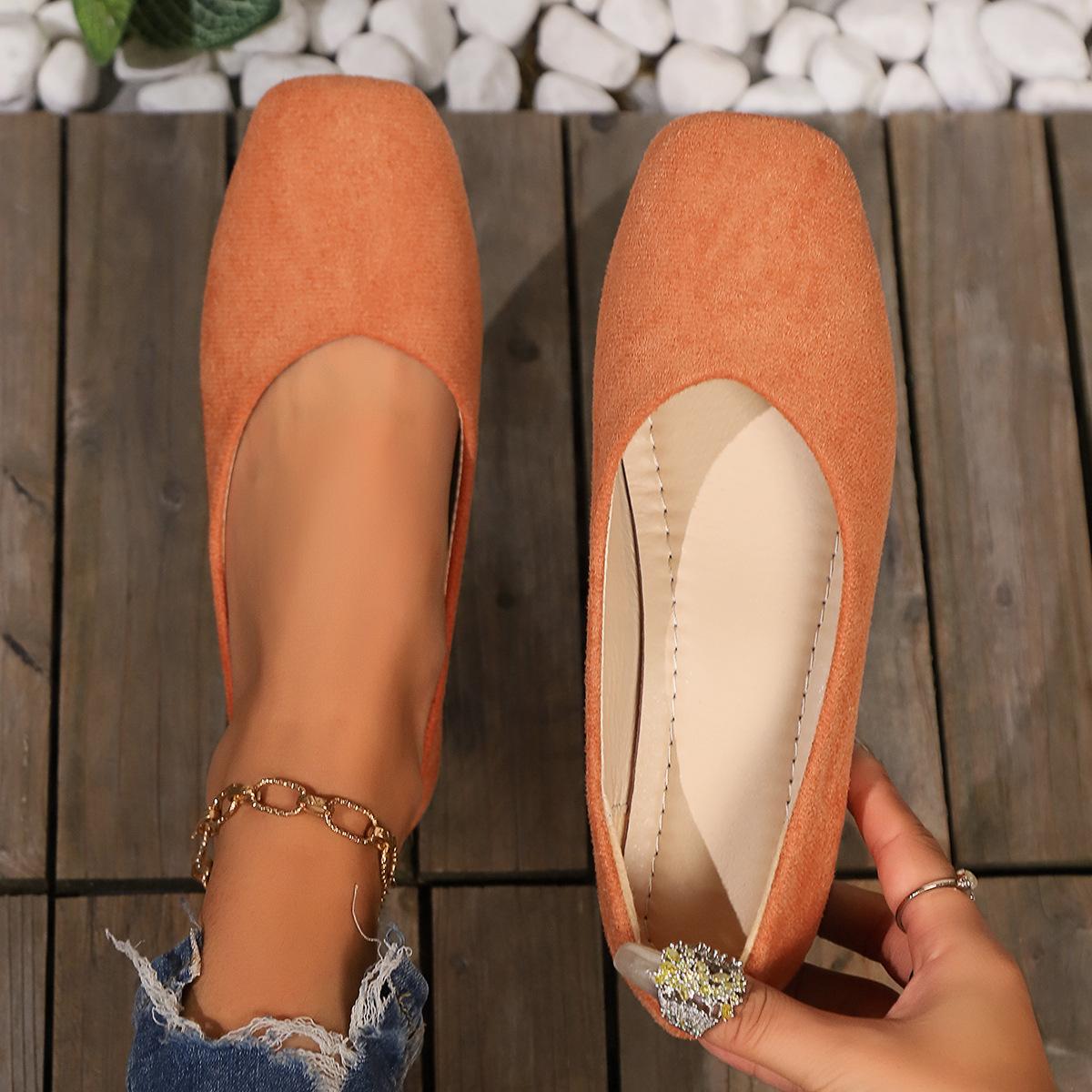 

2026 New Plus Size Temperament Casual Versatile Western-style Comfortable Personality Flats Bottom Women s Shoes Soft Sole 36 помаранчевий