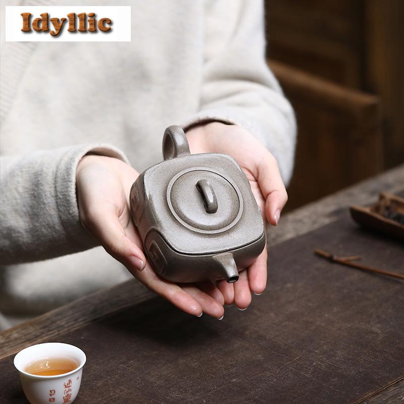 270ml Vintage Yixing Purple Clay Teapots Handmade Square Ruyi Pot Raw Ore Section Mud Tea Making Kettle Zisha Tea Set Ornaments