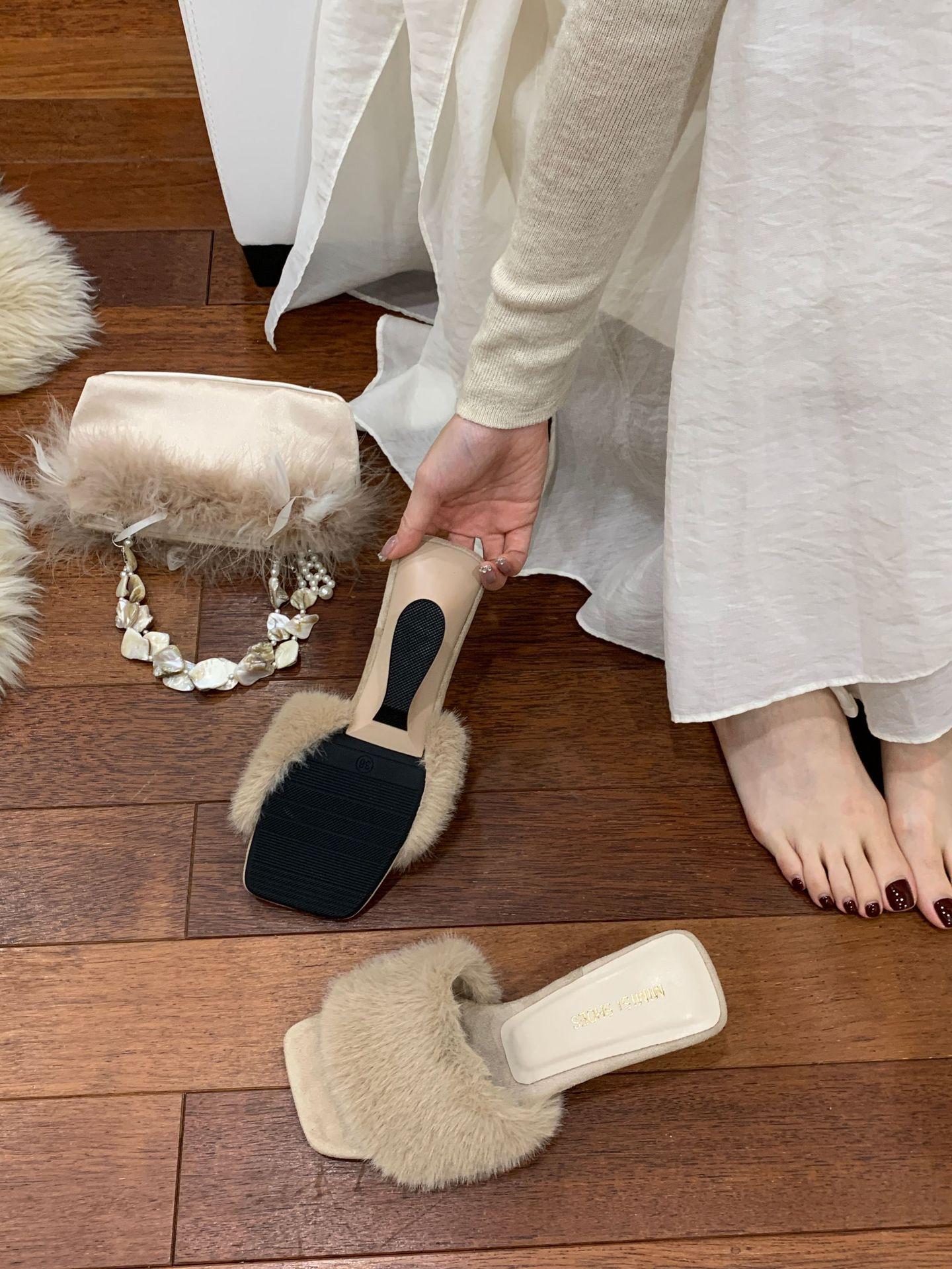 

Mao Mao slippers women wear 2025 autumn and winter Internet celebrity fairy new Korean version of slope heel slippers 39 абрикосовый