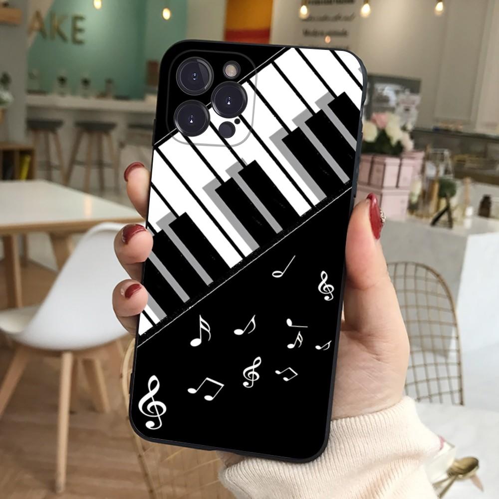 Black White Music Piano Keys Notes Phone Case For IPhone 14 11 12 13 Mini Pro Max 8 7 6 6S Plus X SE 2020 XR XS Funda Case