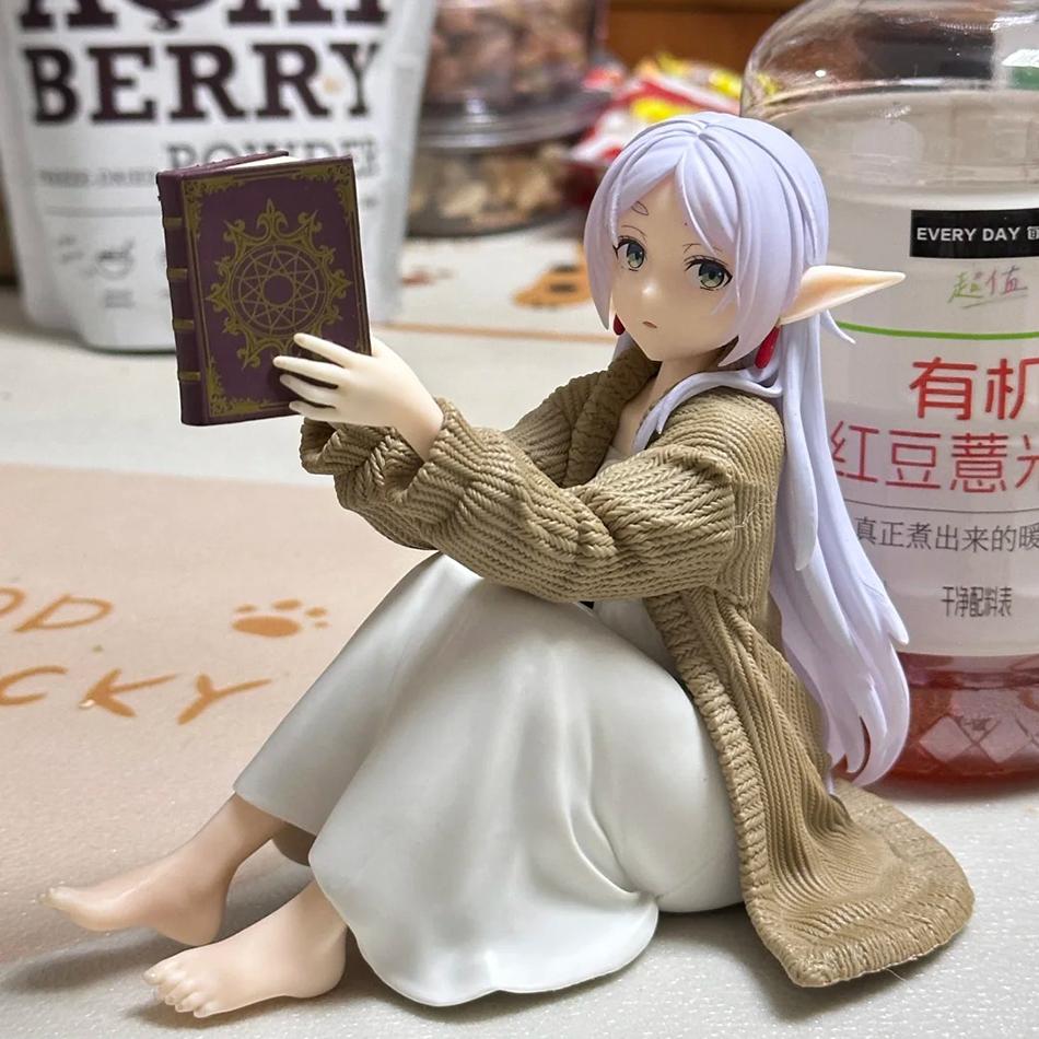 13cm Frieren: Beyond Journey's End Frieren Anime Figure Knit Dress Action Figure PVC Collection Model Doll Toys Christmas Gifts