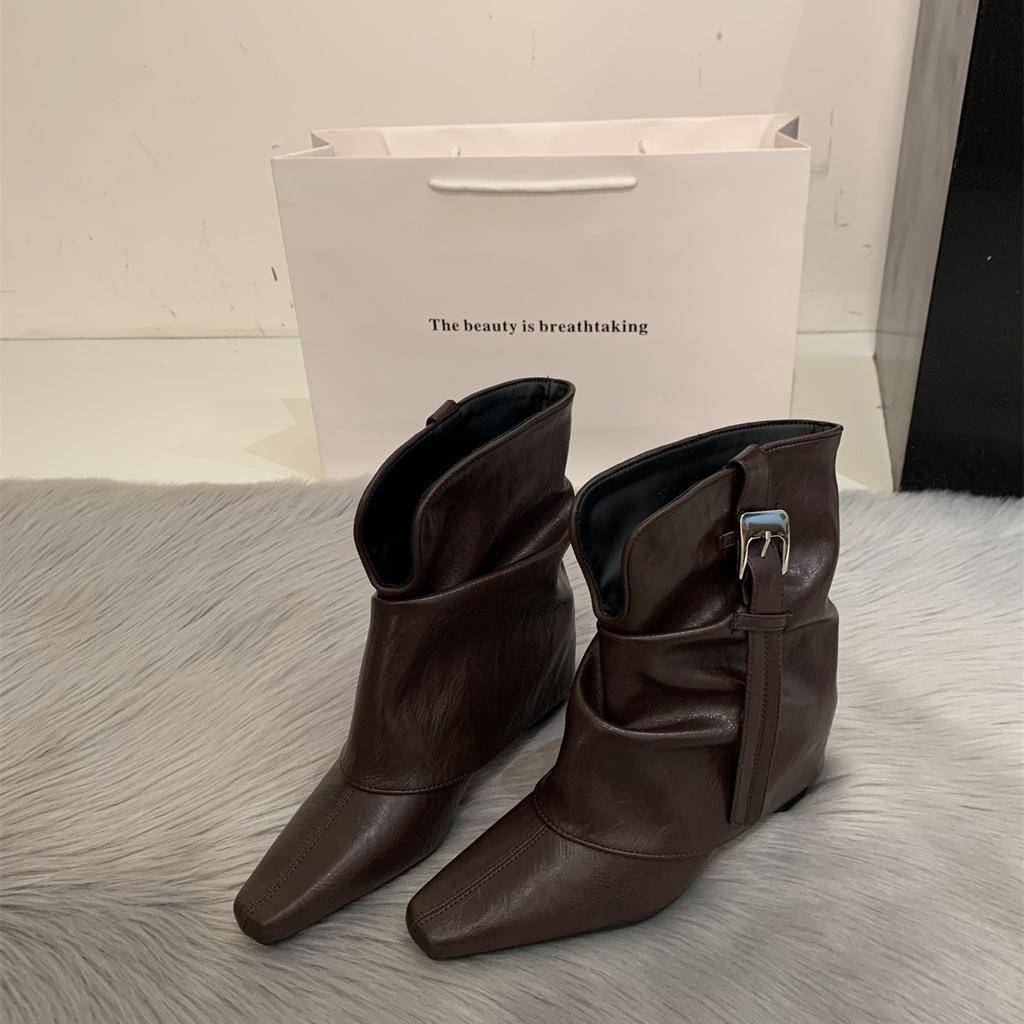 Retro Square Head Western Cowboy Boots Short Boots Women's Autumn and Winter Belt Buckle Niche Inner Height Increasing Spice Girls Pant Pants Boots