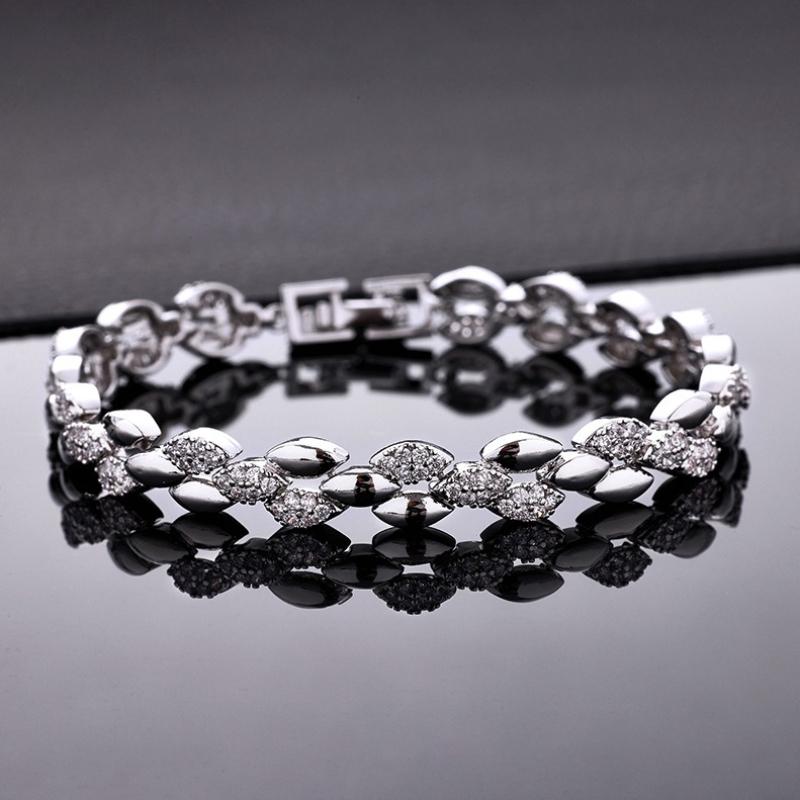 2026 High Sparkle Zircon Bracelet Gemstones Create Fashion Versatile Women's Jewelry Accessories