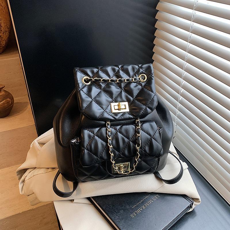 

New fashion rhombus embroidery thread lock multi-pocket chain suction large capacity bucket bag mini small backpack чорний