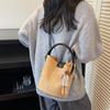 Premium Retro Small Bag Women's New Versatile Messenger Bag Fashionable Portable Bucket Bag