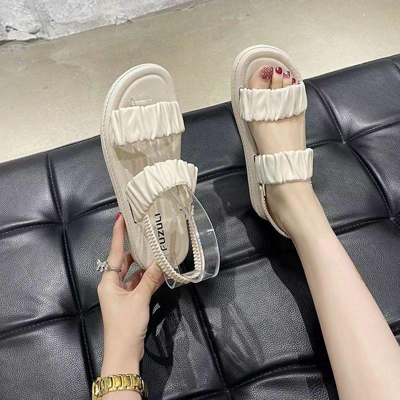 

Оптовая продажа летней новой обуви для внешней торговли. Уличные нескользящие тапочки. Модные и универсальные плоские пляжные сандалии. 37 белый