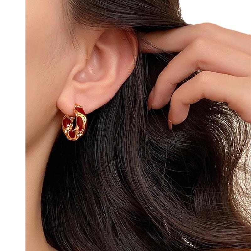 Elegant Leopard Print Enamel Ear Cuffs: French Drip Glaze Fashion Earrings