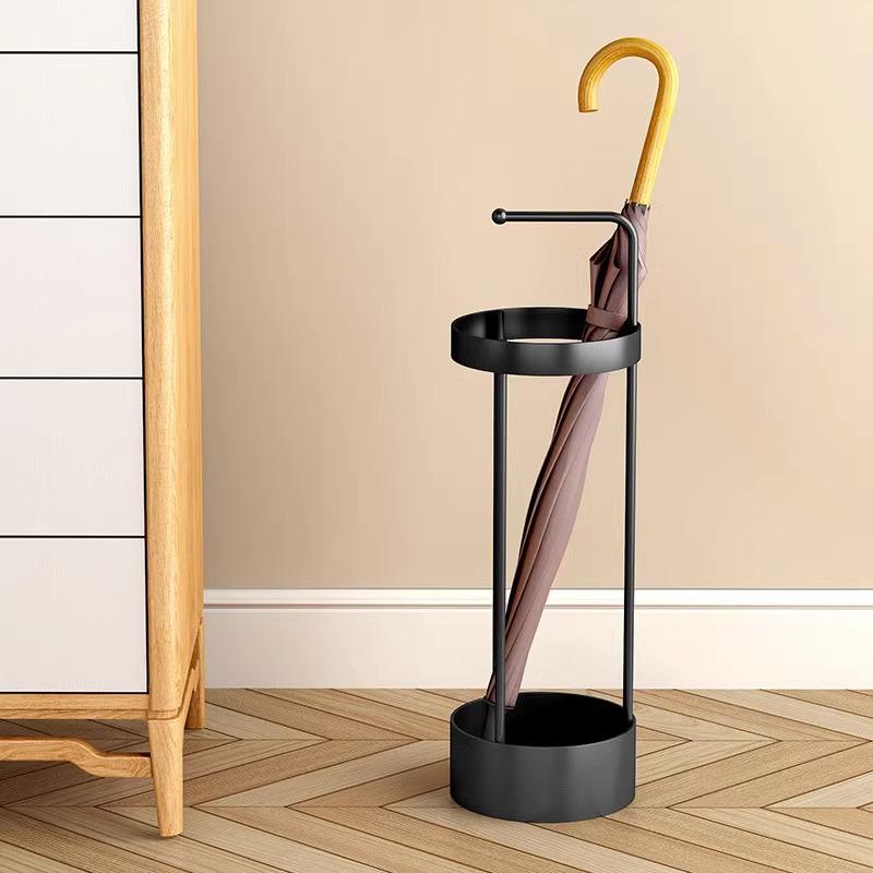 Doorway Umbrella Holder: Entryway Storage and Draining Rack