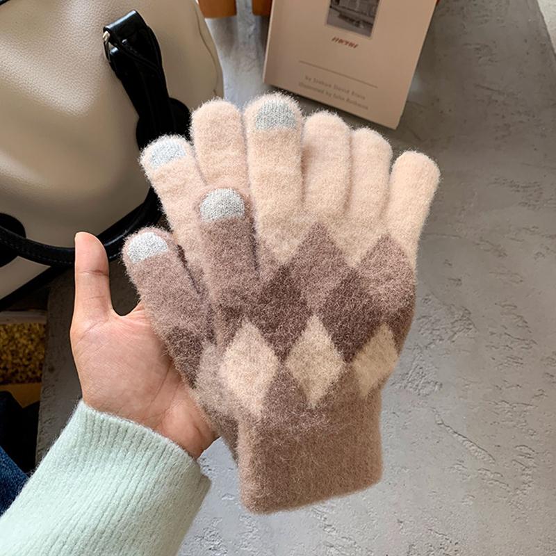 Women Winter Cycling Touch Screen Knitted Glove Students Fashion Warm Full Finger Mittens Female Knitted Glove Wholesale T89