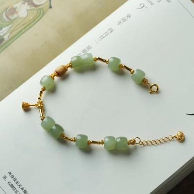 Vintage-Inspired Hetian Jade Bead Bracelet: Retro Chinese Style, Light Luxury Design