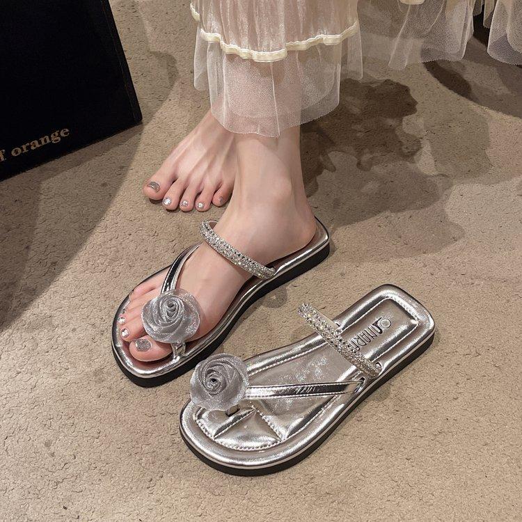 French Thick-heeled Slippers Women's Summer Wear 2025 New Fairy Style Flower Rhinestone Cover Toe with Skirt Crystal Sandals