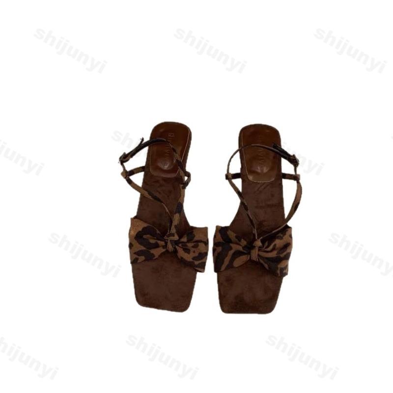 Fashion Summer Women Wedge Sandals 2025 New Square Toe Fashion Casual Shoes Retro Leopard Print Open Toe Butterfly Outdoor Dress Sandals
