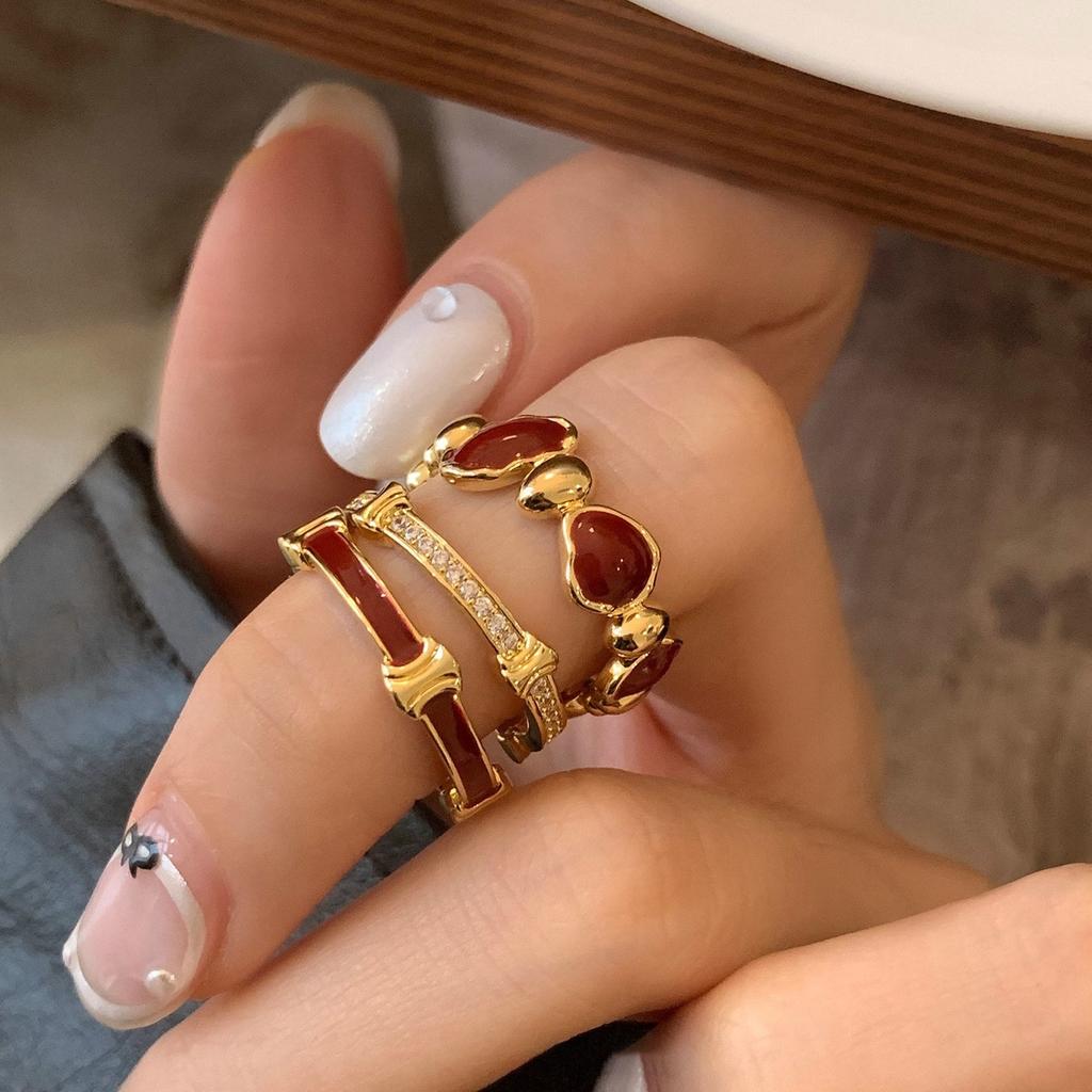 Anello in zircone smalto rosso goccia retrò lusso leggero anello dito indice anello aperto tendenza