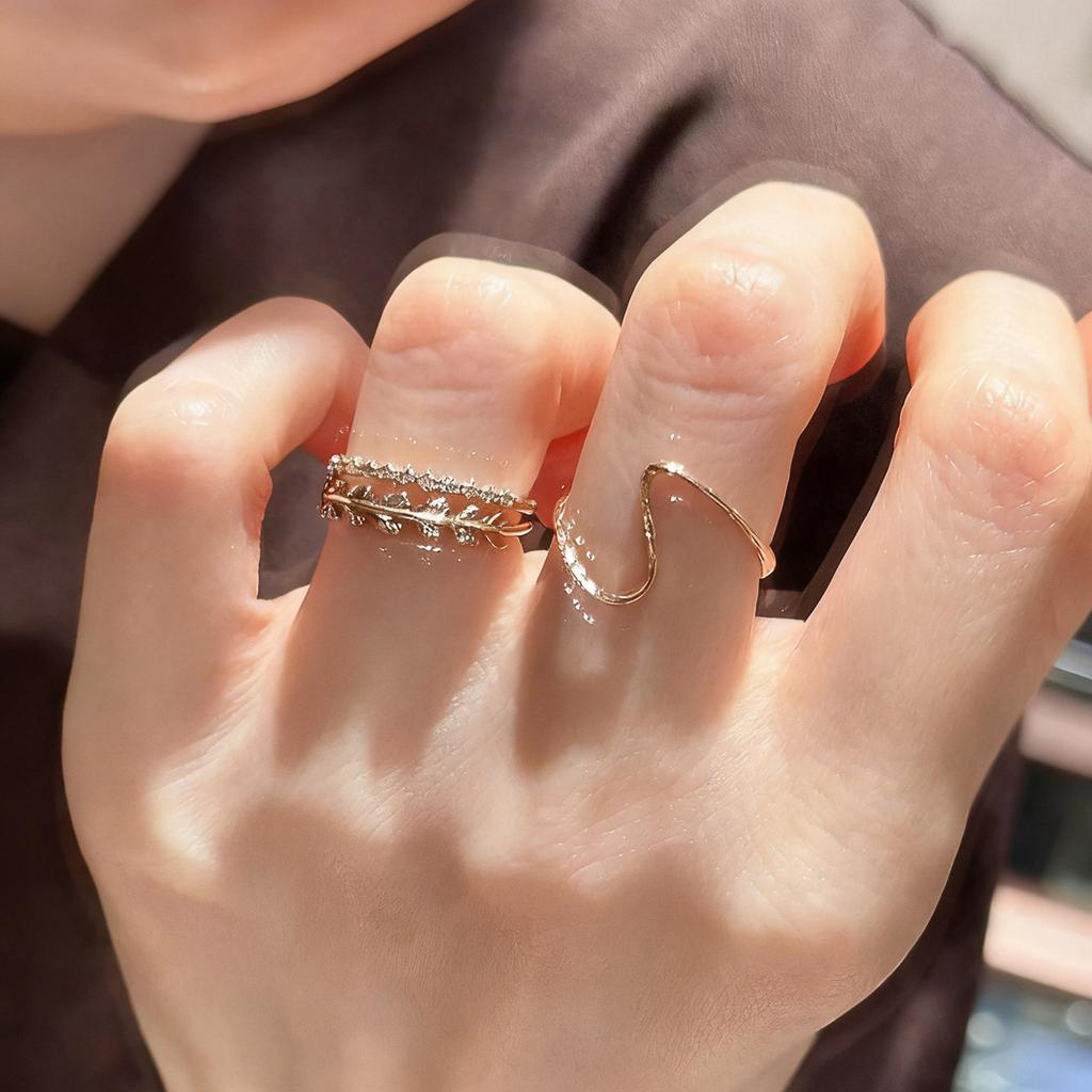 Creative Inlay Diamonds Stacking Style Double Layered Leaf Ring for Women Simple Wave Gloss Ring Adjustable Party Jewelry Gift