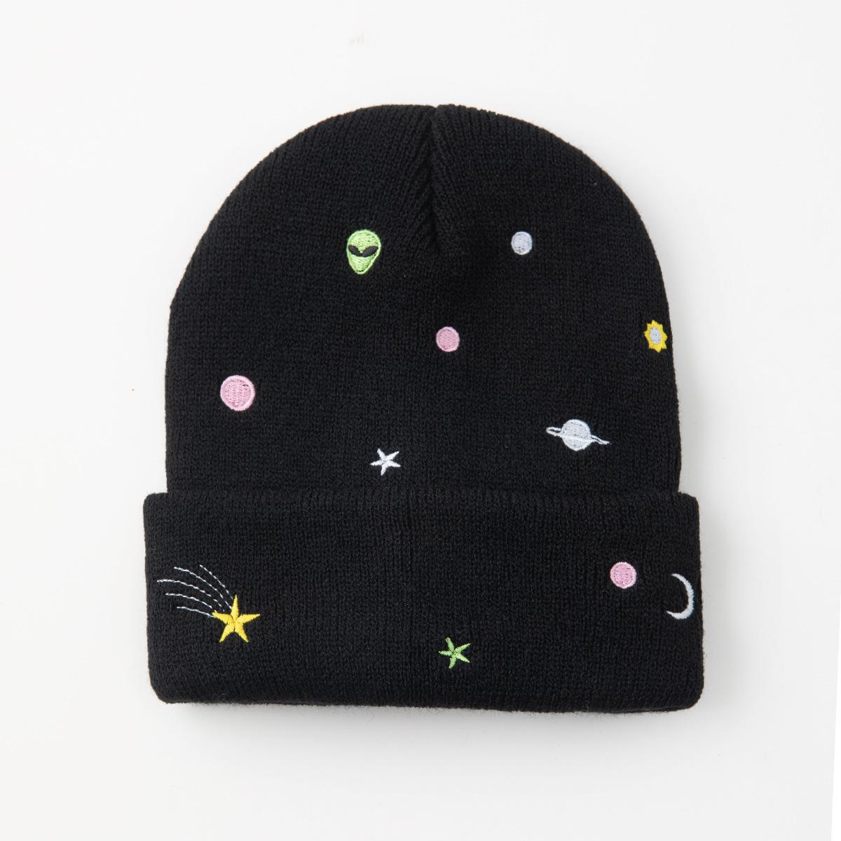 

Small Daisy Butterfly Knitted Cold Hat, Seasonal Warm Thickened ins Baotou Hat Hip Hop Popular Wool Hat One size fits all