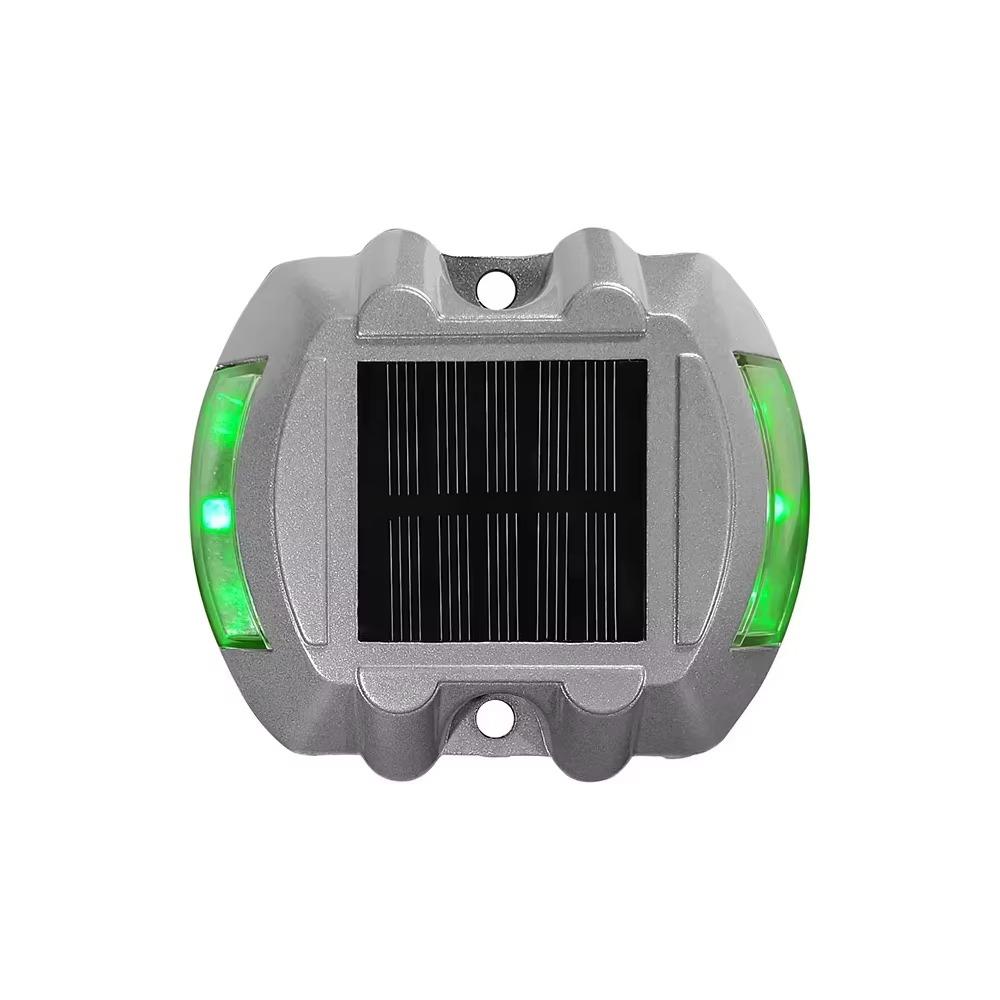Solarbetriebene LED-Deckleuchte Intelligente Einfahrtsleuchte Landschaftsbeleuchtung Solar-Straßenboller Treppe