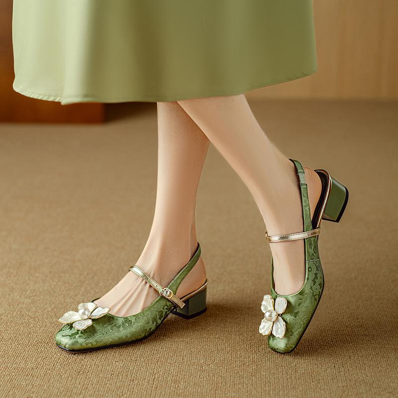 Huge Good-looking New Chinese Style Pearl Flower Bag Head Sandals Women's Summer Full Leather Medium Thick Heel with Skirt Empty Single Shoes