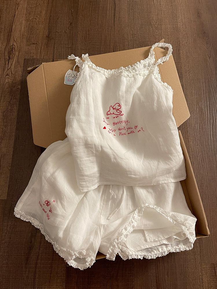 Japanese Small Fresh and Sweet Lace Suspender Pajamas Women's Summer 1011 New Simple Style White Casual Suit Tide