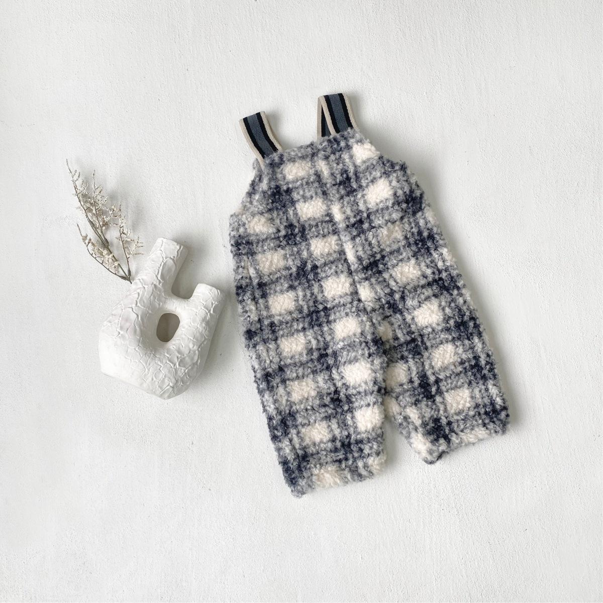 

Children s Rabbit Print Plaid Overalls - Plush, Thickened Long Pants for Boys and Girls, Autumn/Winter Style 73cm
