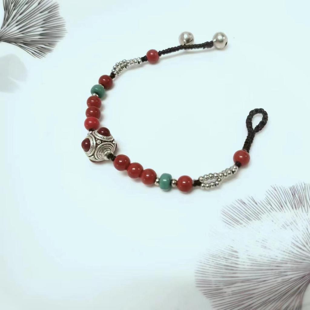 Tibetan Ethnic Style Handmade Women's Bracelet: Retro Nepalese Woven Rope