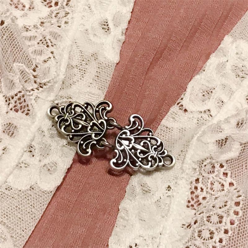 4 Pieces Vintage Sweater Clips Cardigan Clip Shawl Clips Retro Cloak Sweater Clips Antique Swirl Collar Clip Clasps