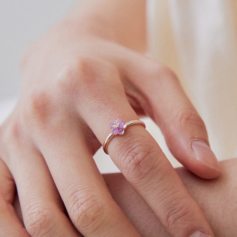 OR D`OR Amethyst Flower Ring