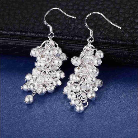 925 Sterling Silber Ohrringe Heiße Trauben Für Frauen Exquisiter Student Freundin Schmuck Zubehör Hochzeit Mode GeschenkGutes Produkt