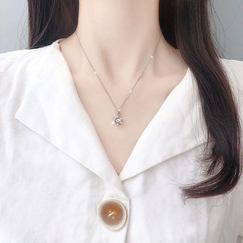 Snowflake Zircon Light Luxury Elegant Temperament Versatile Necklace for Women Korean Style Collarbone Chain