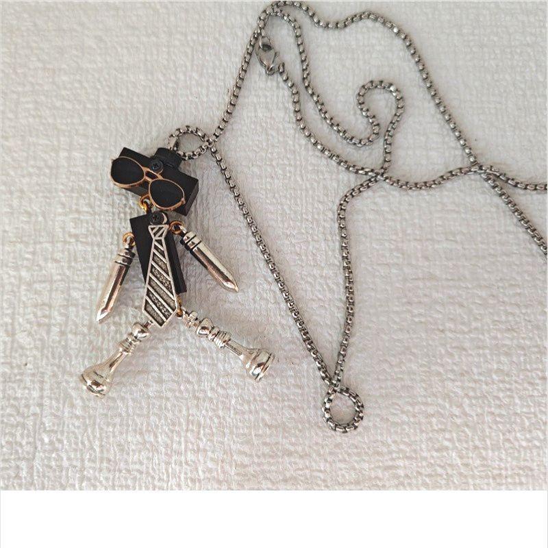 Handmade creative steampunk robot wooden finished necklace DIY keychain trendy play pendant clothing chain pendant