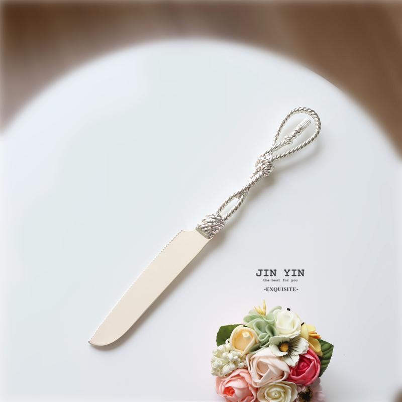 

Европейская посеребренная треугольная лопатка для торта, западный нож для хлеба, изысканное украшение на день рождения, свадьбу, креативный нож для торта, лопатка