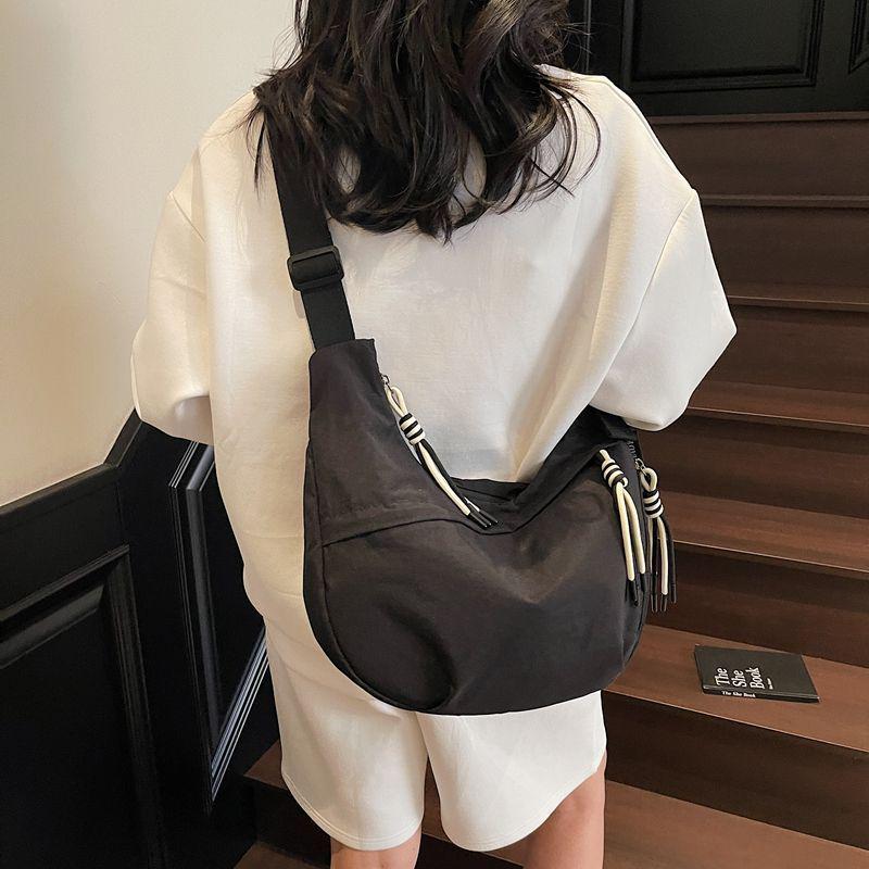 2025 Damen Sport Oxford Stoff Knödel Tasche - Vielseitige, Kratz- & Verschleißfeste Umhänge- & Schultertasche für Reisen