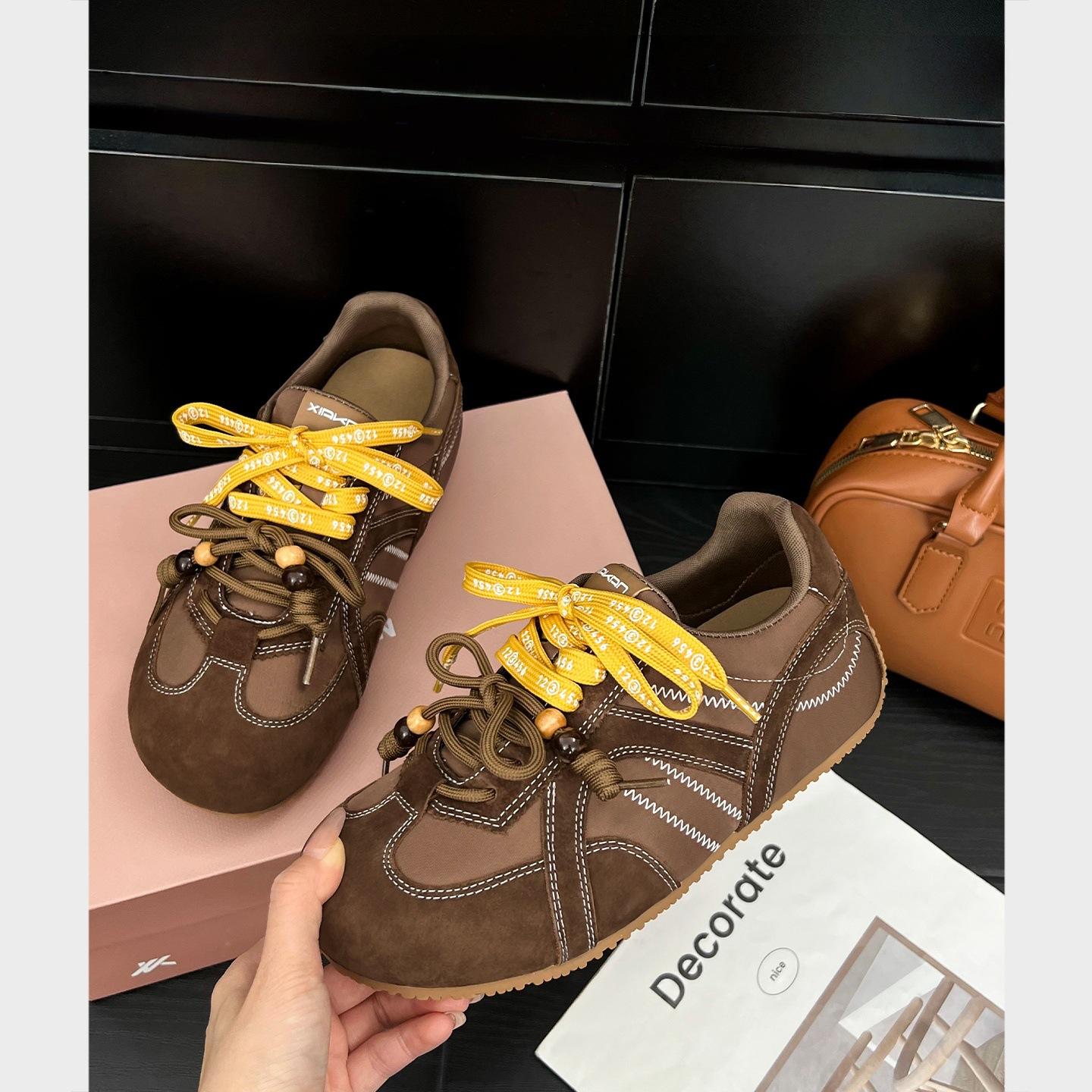 

Ретро женские немецкие тренировочные кроссовки на двойной шнуровке с бисером, новинка 2025 года, удобные и универсальные спортивные и повседневные кроссовки Forrest Gump 40