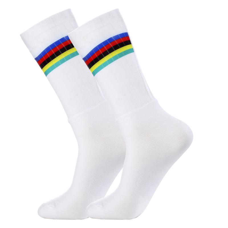 New Summer Breathable Cycling Socks Men Anti Slip Seamless Aero Bike Wearproof Road Calcetines Ciclismo
