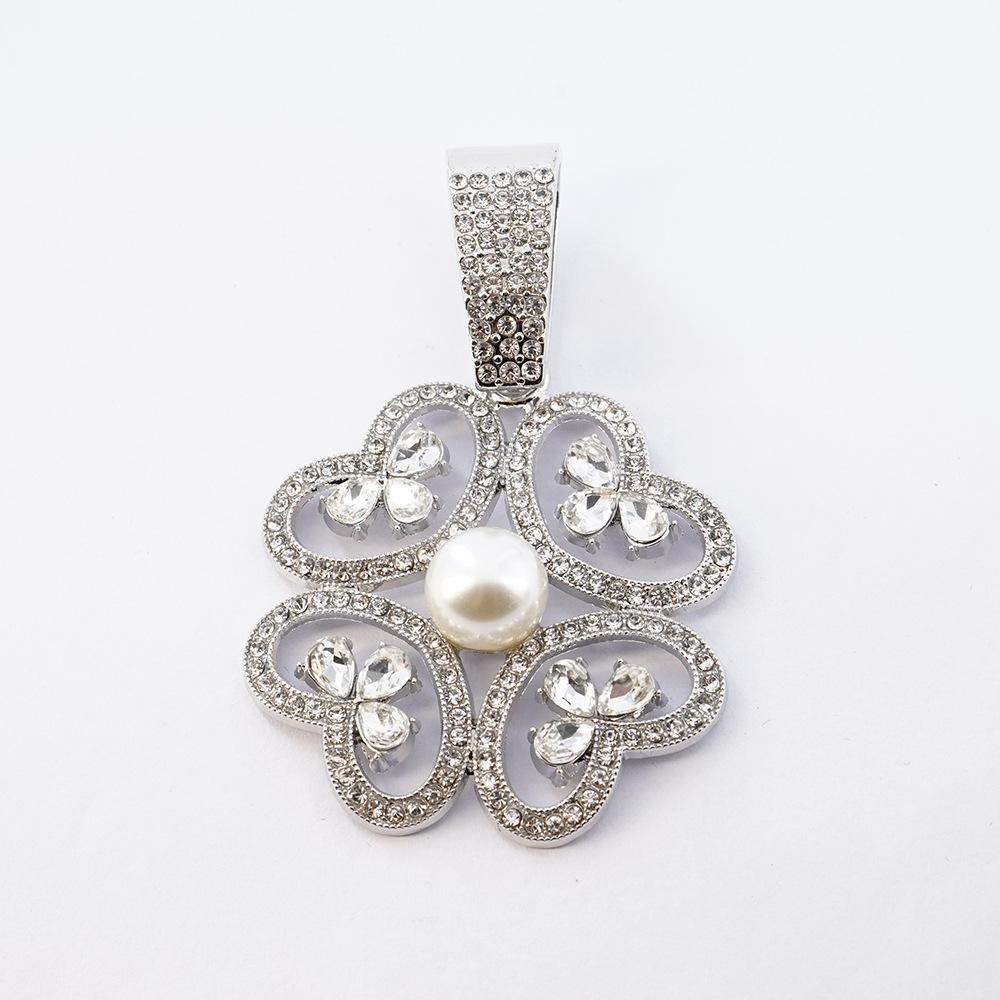New European and American Flower Pendant with Pearl In The Middle and 5mm Fried Dough Twists Chain for Women's Elegant Accessories Necklace