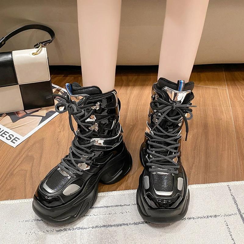Fashion Women Warm Plush Ankle Boots 2025 New Winter High Top Chunky Leather Sneakers 8CM Heels Lace-up Motorcycle Platform Snow Botas
