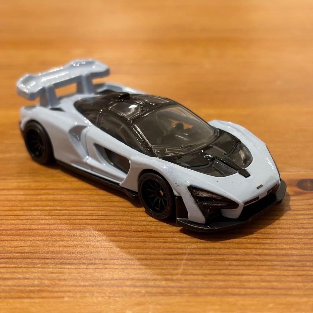 hot wheels mclaren senna