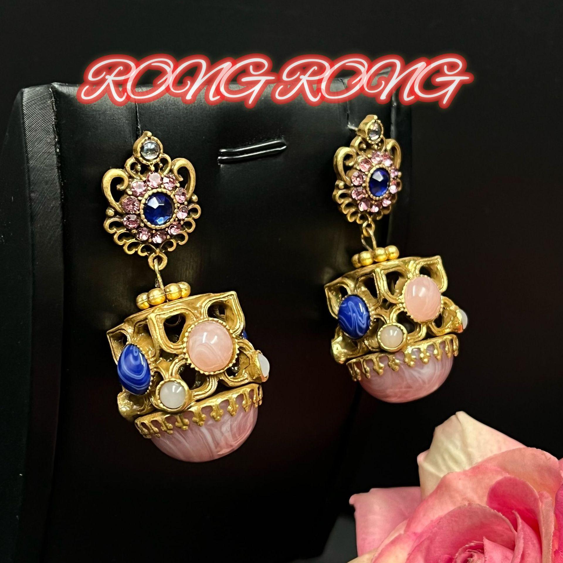 Средневековый французский дворцовый стиль Розовые глазурованные серьги с ощущением высокого класса Ретро Легкая роскошь Темперамент Нишевые Тяжелая промышленность