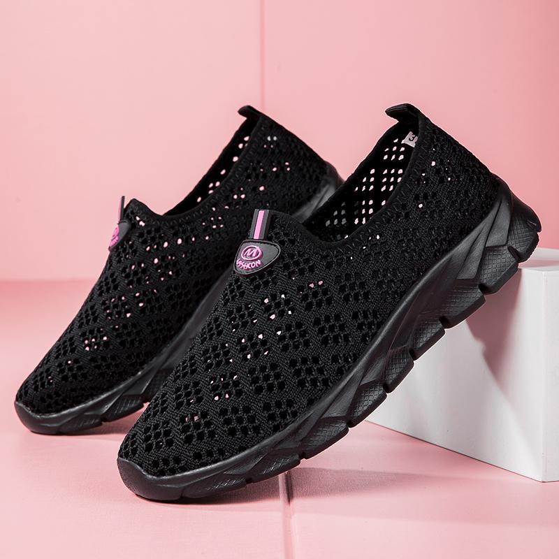 Summer Outdoor Casual Shoes Women's Mesh Breathable Flat Light Sneaker Female Loafers Casual Hollow Out Outdoor Flats Zapatos
