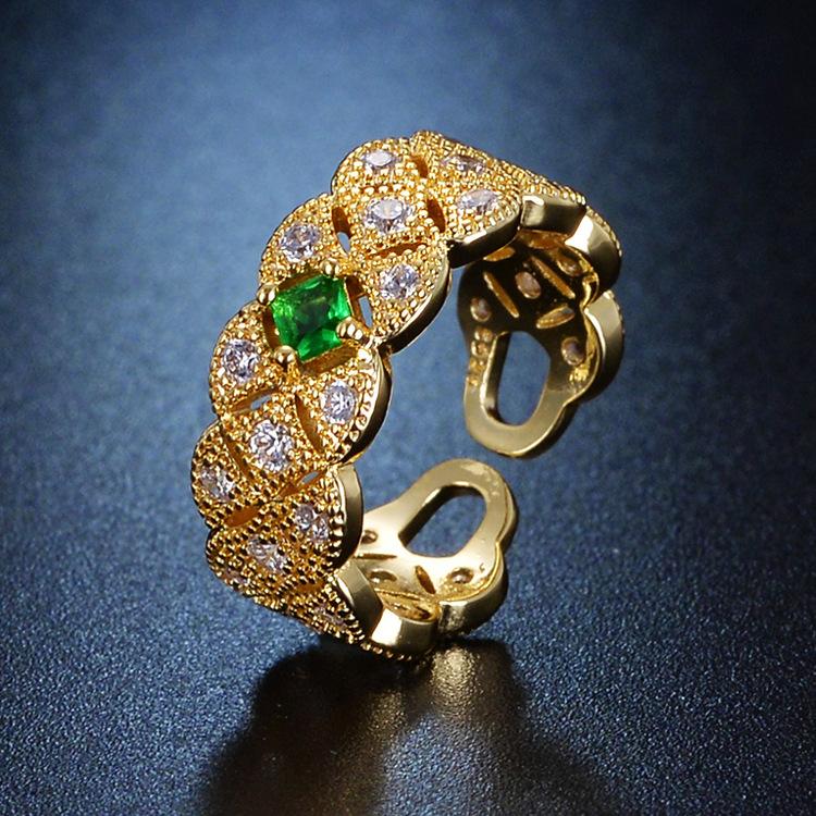 

Легкое роскошное кольцо для женщин Ins Cold Wind Fashion Green Diamond Color Treasure Ring Simple Personality Niche High Sense Index Finger Ring Opening adjustable золотой