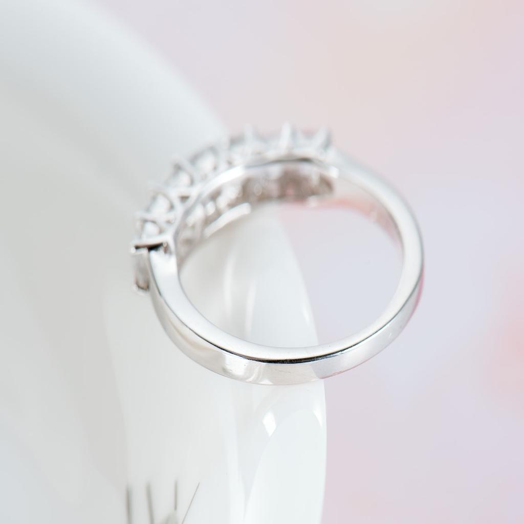 High-end Designer Charms Minimalist Classic Custom Women's Jewelry Princess Cut 925 Sterling Silver Moissanite Engagement Ring