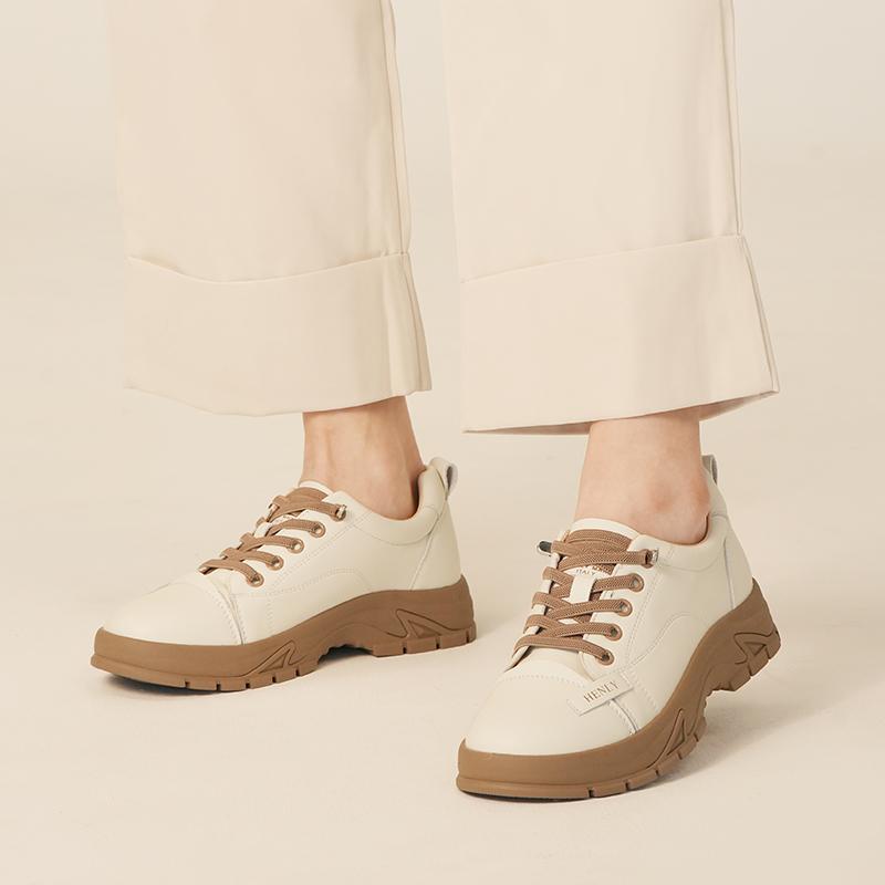 Henlymain Genuine Cowhide Logo Stitch Non-Slip Sneakers (H25Sojwc402)