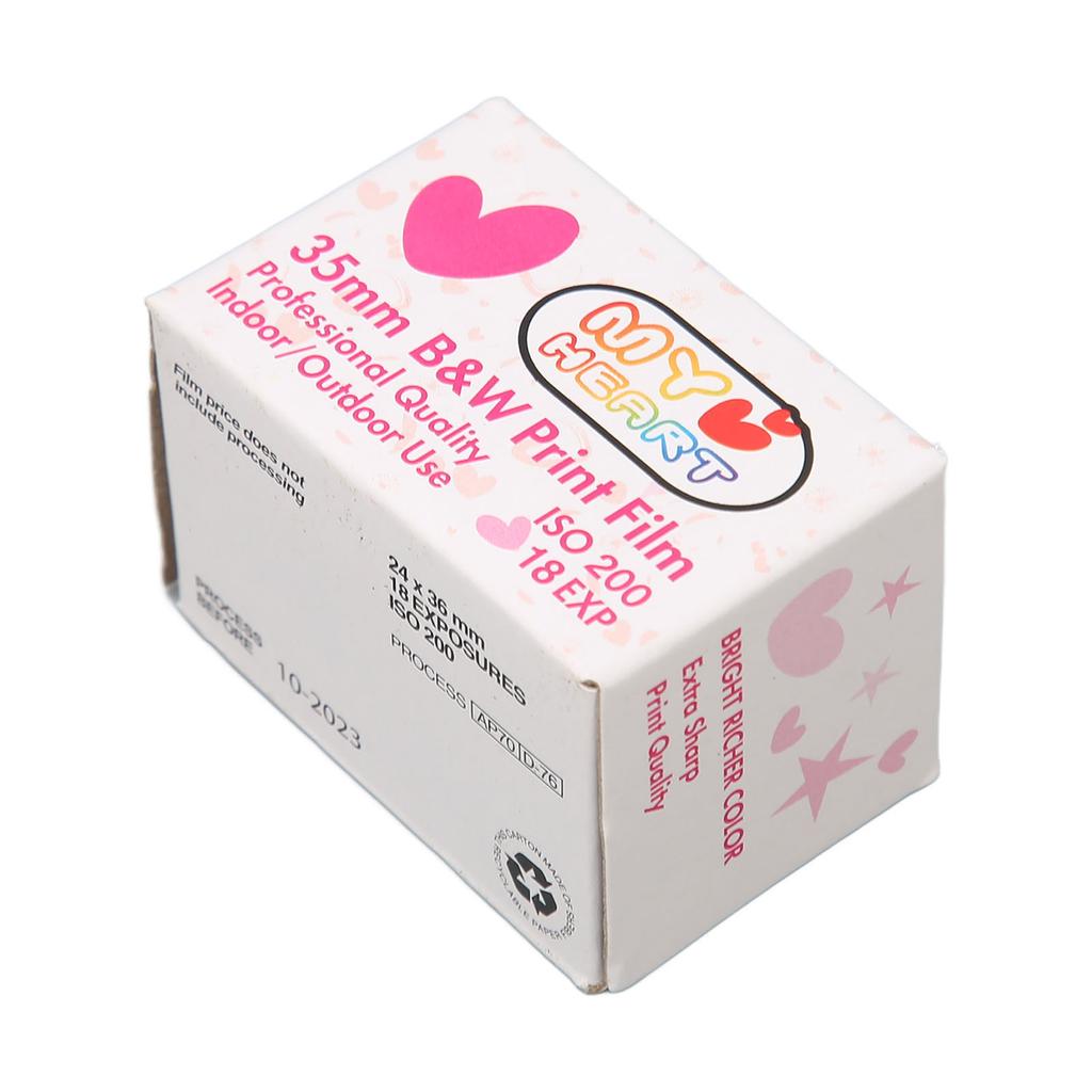 35mm Black and White Print Film ISO 200 HD Camera Black and White Negative Film for 135 Cameras 18 Sheet