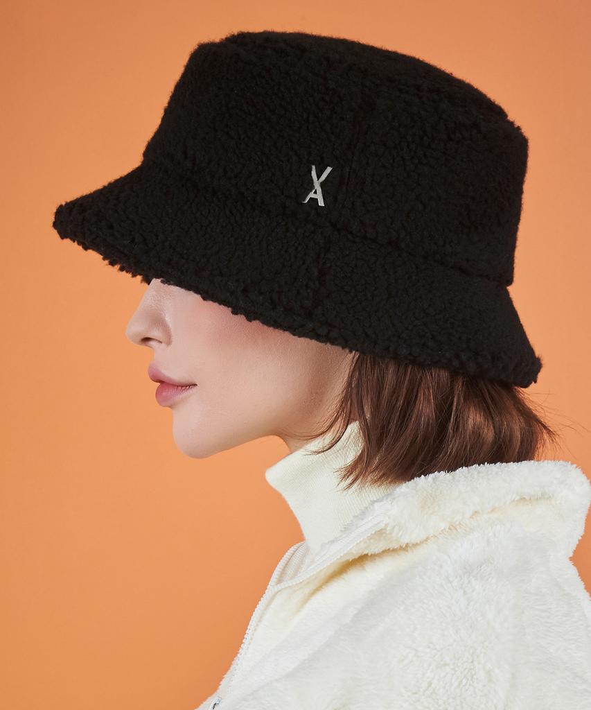 Bajal Studded Logo Fleece Bucket Hat Black