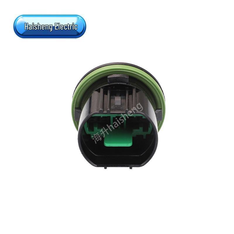 The 14-pin GL291-14021 connector fits the GL301-14021 car headlight plug.