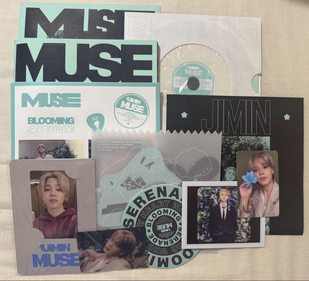 [USED] Jimin Jimin MUSE Trading Card Included, No Missing Items, Bonus Trading Card Blooming