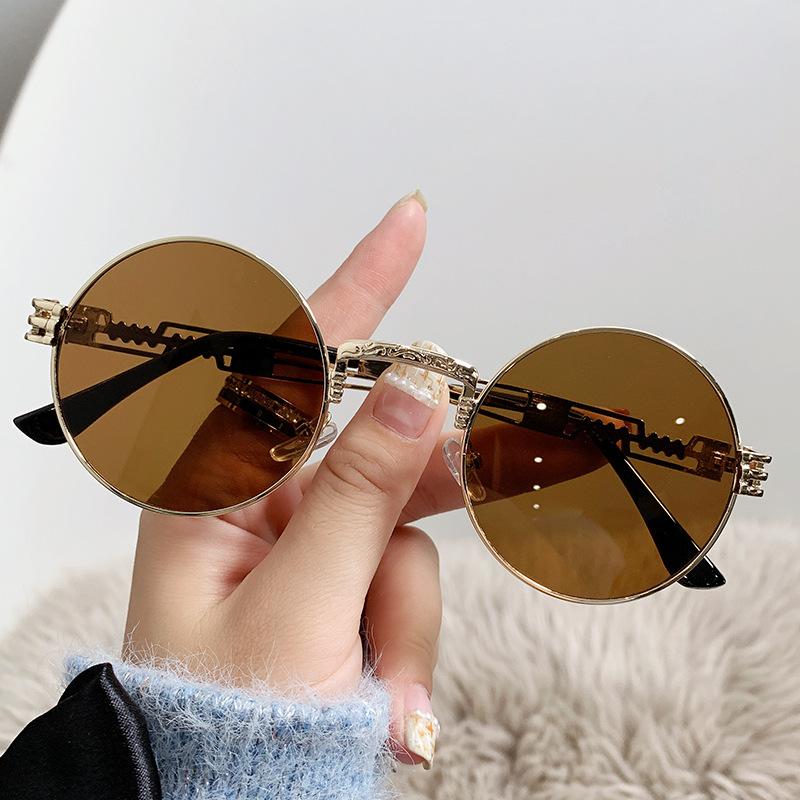 

Classic European and American Metal Punk Sunglasses Women s Vintage Hollowed Out Glasses Round Glasses Sunscreen Sun Glasses 1PC